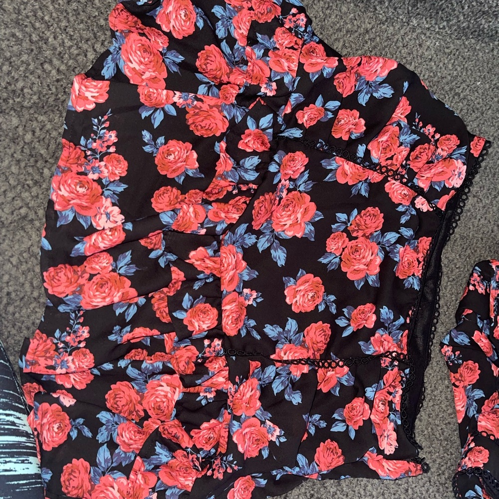 floral skirt